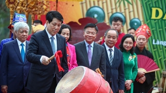 Giữ gìn và làm sâu sắc hơn những giá trị văn hóa dân tộc, đoàn kết và đồng hành trong công cuộc xây dựng và phát triển đất nước