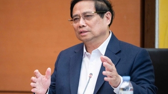 Thủ tướng nói về việc bố trí cán bộ khi bỏ công an cấp huyện