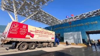 Thúc đẩy hoạt động xuất nhập khẩu hai bên biên giới