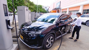 Ô tô điện được đề xuất áp lệ phí trước bạ 0% thêm 2 năm nữa