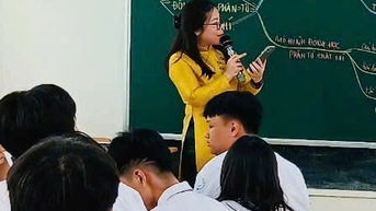 Hà Nội đề xuất hỗ trợ kinh phí cho giáo viên dạy ôn tập