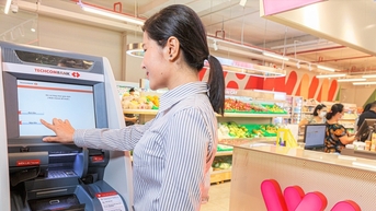 Một chuỗi bán lẻ lớn bắt tay cùng Techcombank
