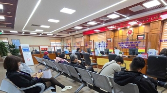 Đột biến giáo viên đến đăng ký kinh doanh dạy thêm
