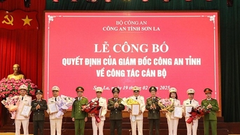 21 lãnh đạo cấp phòng, cấp huyện tại công an một tỉnh xin nghỉ hưu trước tuổi
