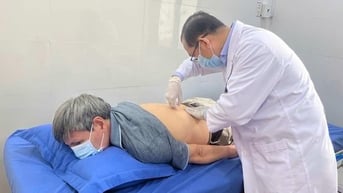 Cấy chỉ trị bệnh viêm loét dạ dày