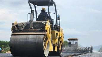 Còn 84.840 tỉ đồng vốn nằm trên giấy, Thủ tướng nghiêm khắc phê bình 74 bộ, ngành, địa phương