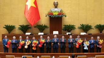 Ban hành các Nghị quyết về nhân sự cấp cao của Quốc hội