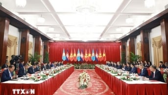 Tiếp tục vun đắp mối quan hệ Việt Nam-Campuchia ngày càng phát triển bền chặt