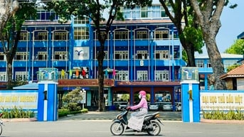 ‘Giả dạng công an vào trường học đọc lệnh bắt sinh viên’ là thông tin thất thiệt