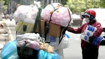 Mỗi người Việt xài gần 90kg nhựa một năm