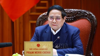 총리는 지아빈 공항(박닌)과 하노이를 연결하는 도로 프로젝트에 관한 회의를 주재했습니다.