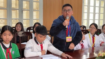 Tìm giải pháp đưa tiếng Anh thành ngôn ngữ thứ hai trong nhà trường