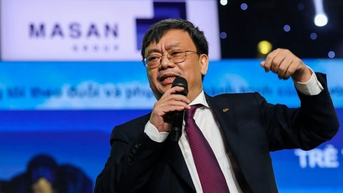 뱀의 해 초에 또 한 명의 미국 달러 억만장자가 생겼는데, 베트남의 부유층은 이 지역과 비교했을 때 어느 정도 수준인가요?