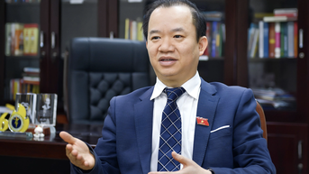 "베트남은 45~50개 성·시만 유지해야"