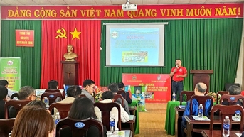Gần 100 hội viên tham gia dịch vụ phân bón Đức Giang
