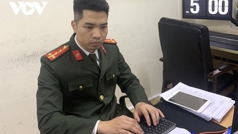 빛나는 청춘에게 조용히 바칩니다