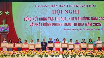 Nhiều cá nhân được tặng Bằng khen của Thủ tướng Chính phủ
