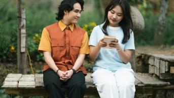 'Nhà gia tiên' - chữa lành vết sẹo tuổi thơ