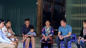 Lắng nghe nhân dân, củng cố vững chắc khối đại đoàn kết
