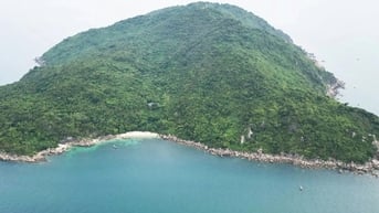 Nghiên cứu phát triển hòn Sơn Chà thành đảo nghỉ dưỡng dành cho khách siêu sang