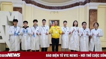 Nam sinh lớp 10 giành huy chương vàng Olympic Dự án Hóa học quốc tế 2025