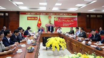 ទីក្រុង Dak Lak បានកំណត់ថានឹងប្រមូលធនធានសម្រាប់គោលដៅកំណើនពីរខ្ទង់នៅឆ្នាំ 2025