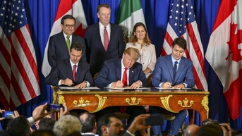 Canada kiện Mỹ lên WTO, đáp trả quyết định áp thuế 25% của Mỹ