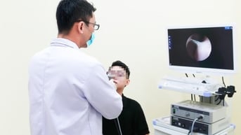 Tưởng bị cúm, tự mua thuốc uống khiến bệnh nặng hơn