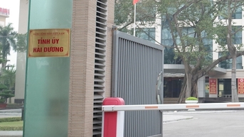 5 cán bộ diện Ban Thường vụ Tỉnh uỷ quản lý xin nghỉ hưu trước tuổi
