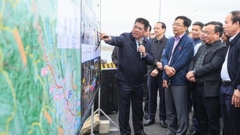 Đoàn công tác của Quốc hội khảo sát dự án đường sắt Lào Cai - Hà Nội