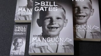Bill Gates lần đầu chia sẻ nhiều điều riêng tư trong hồi ký