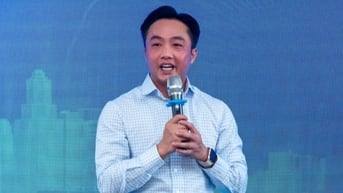 Cổ phiếu Quốc Cường Gia Lai tăng trần trong sáng thị trường đỏ lửa