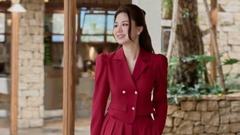 Khởi đầu năm mới với màu đỏ may mắn