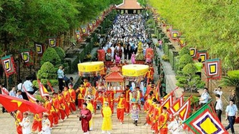 Thủ tướng Chính phủ yêu cầu thực hiện nếp sống văn minh, an toàn, tiết kiệm trong Lễ hội xuân năm 2025