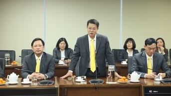 Bưu điện Việt Nam đã phát, trả hàng triệu bưu gửi trước Tết Nguyên đán Ất Tỵ