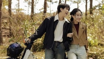 Bí ẩn về cô gái được Vũ Cát Tường cầu hôn trên đỉnh núi