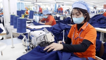 Việt Nam xuất khẩu hơn 16 tỷ USD hàng dệt may sang Mỹ