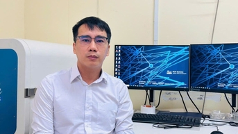 Tiến sĩ trẻ nuôi ước mơ từ làng biển