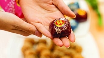Gửi tình yêu vào những chiếc bánh nhỏ xinh, mang đậm hương vị Hà thành
