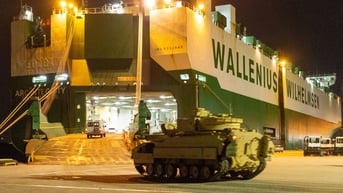 Ukraine sắp cạn viện trợ vũ khí Mỹ