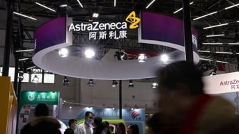 AstraZeneca thừa nhận nợ thuế thuốc trị ung thư, có thể bị phạt nặng tại Trung Quốc