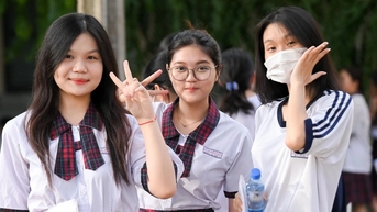 តើសាកលវិទ្យាល័យណាខ្លះដែលខ្ញុំអាចទទួលបានពិន្ទុ SAT 1,200 ក្នុងឆ្នាំ 2025?