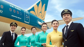 Đọ kết quả kinh doanh cùng thu nhập của 'sếp' Vietnam Airlines và Vietjet Air