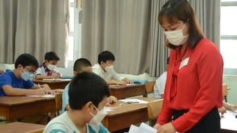 Hơn 5.000 giáo viên Hà Nội kiến nghị được hưởng thu nhập tăng thêm