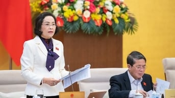 Thông tin mới nhất về chính sách tiền lương, nghỉ hưu trước tuổi của nhà giáo