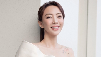 "Nụ hôn bạc tỷ" cán mốc 100 tỷ đồng, tiếp tục vượt mặt phim Trấn Thành