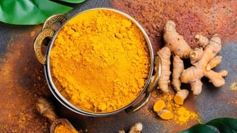 Curcumin trong củ nghệ có thể cải thiện phục hồi cơ bắp