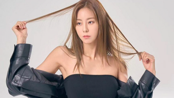 Sao Hàn 9/2: 'Nữ thần Kpop' chia sẻ vụ ghép ảnh nóng, phim của Jisoo lập kỷ lục
