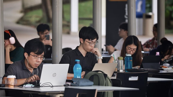 Việt Nam cần chiến lược gì để từng bước làm chủ công nghệ AI?