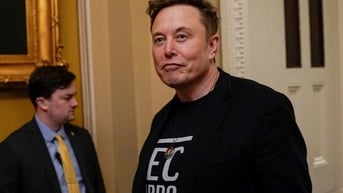 Ông Musk 'khẩu chiến' với Ngoại trưởng Ba Lan trên mạng xã hội vì Starlink ở Ukraine